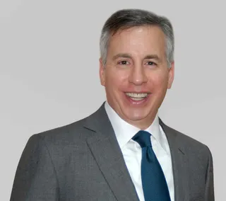 Капитал - Марк Хольцман стал главой совета директоров Казкома