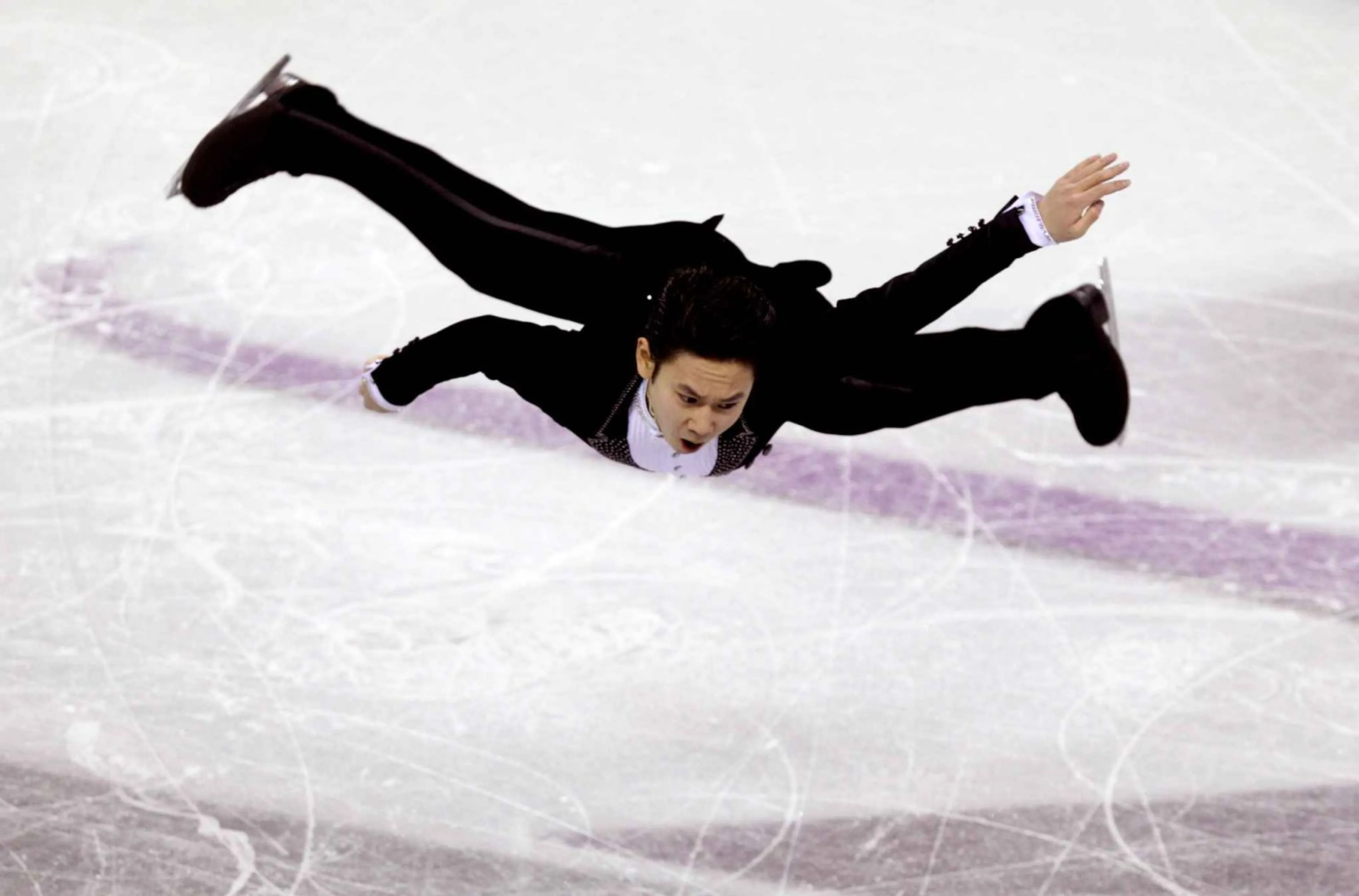 Капитал - Денис Тен награжден орденом «Құрмет»