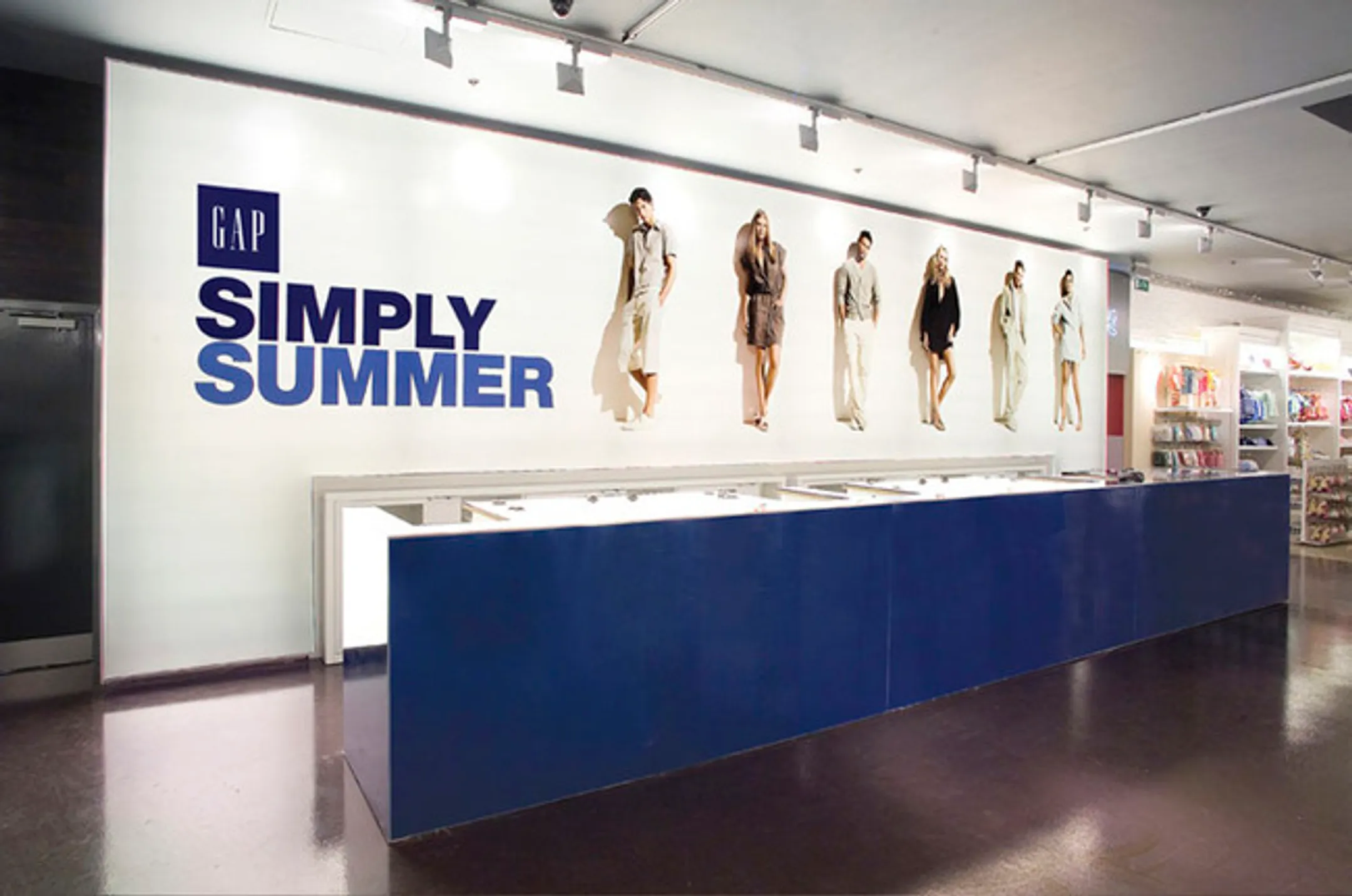 новый дизайн магазинов GAP