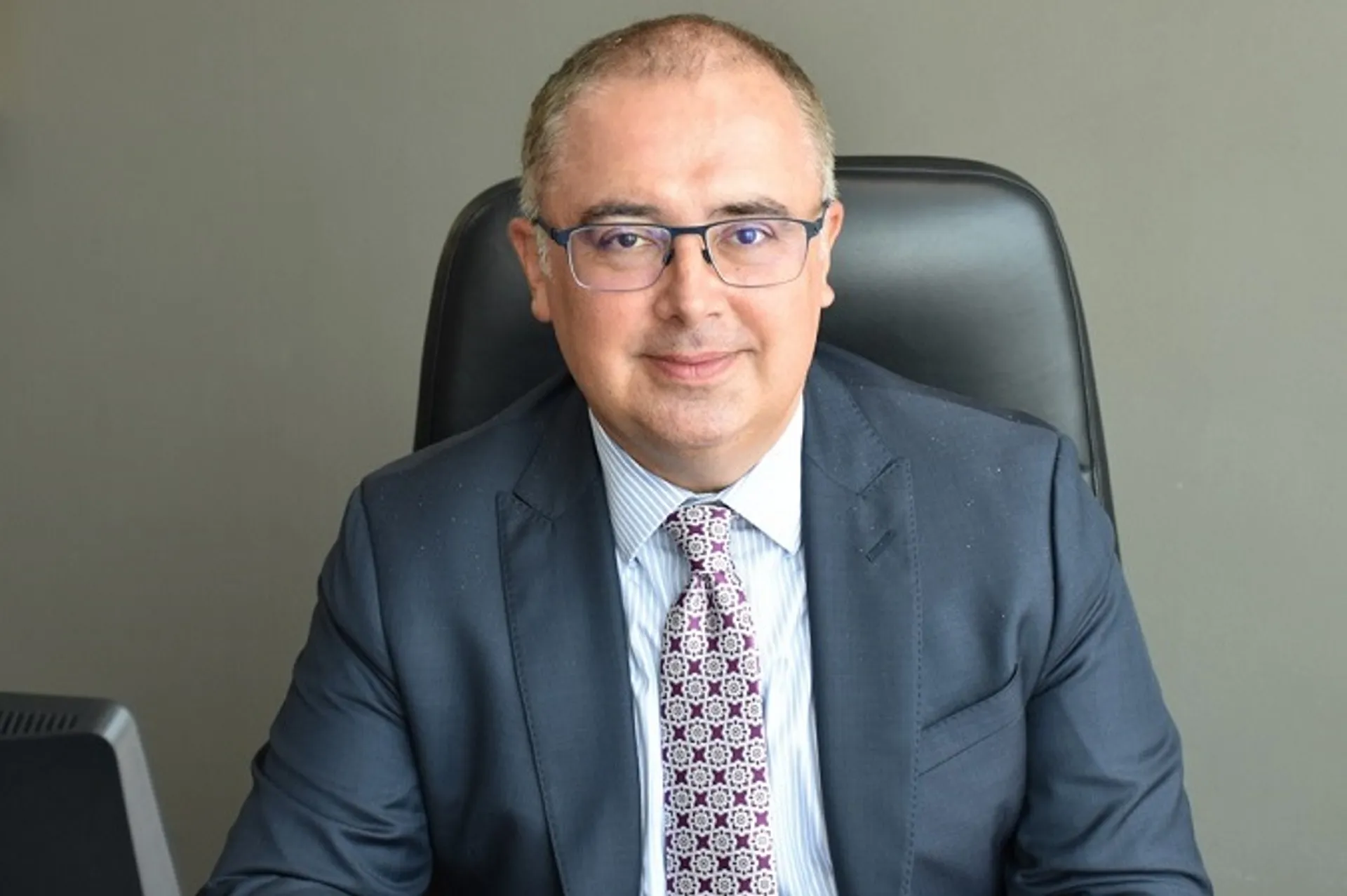 Капитал - Владимир Савов: Небольшие компании смогут привлекать капитал на бирже