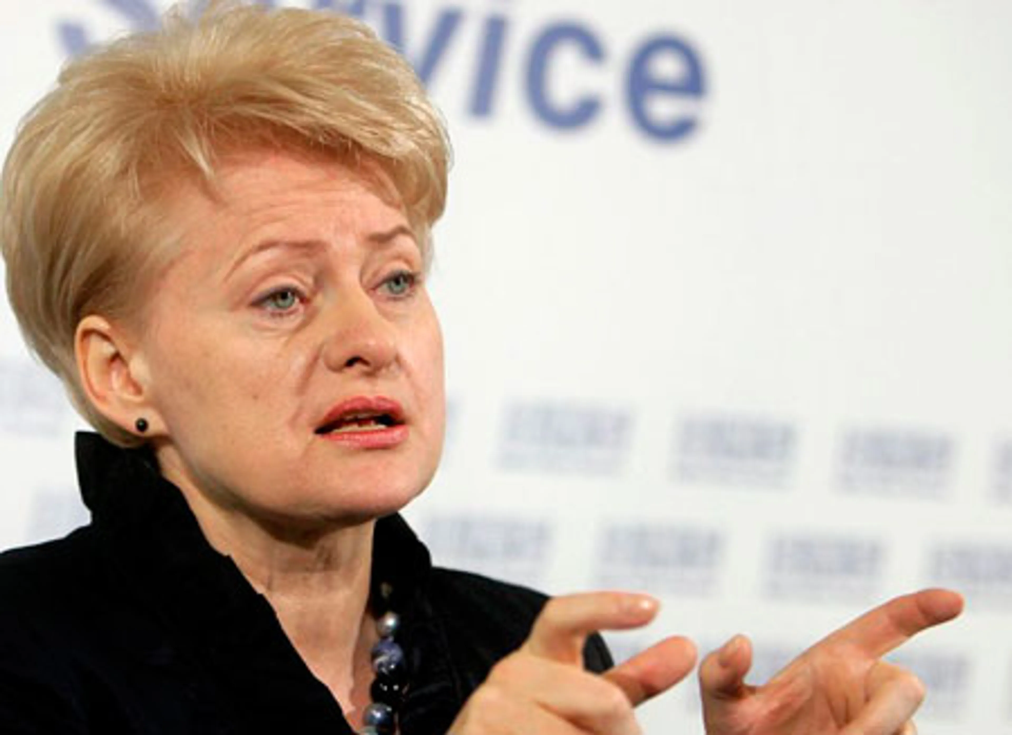 Капитал - Литва отозвала послов в Азербайджане и Венгрии