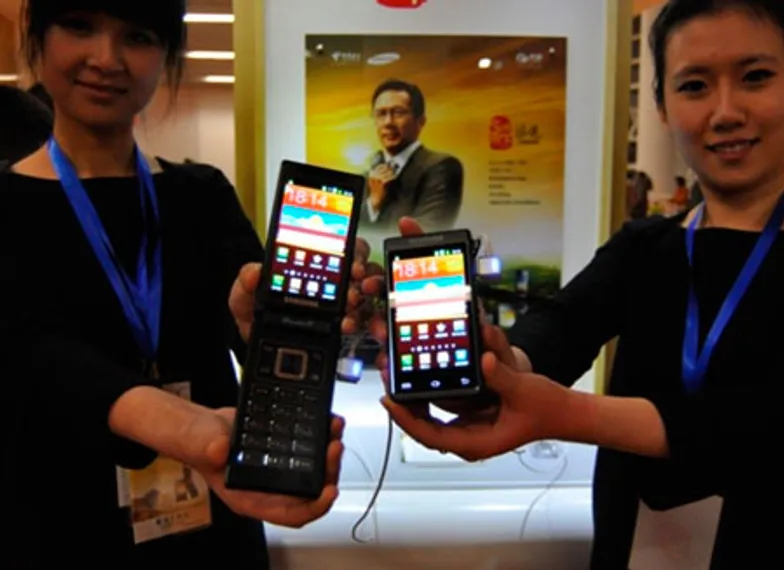 Капитал - Samsung сделает из Galaxy раскладушку