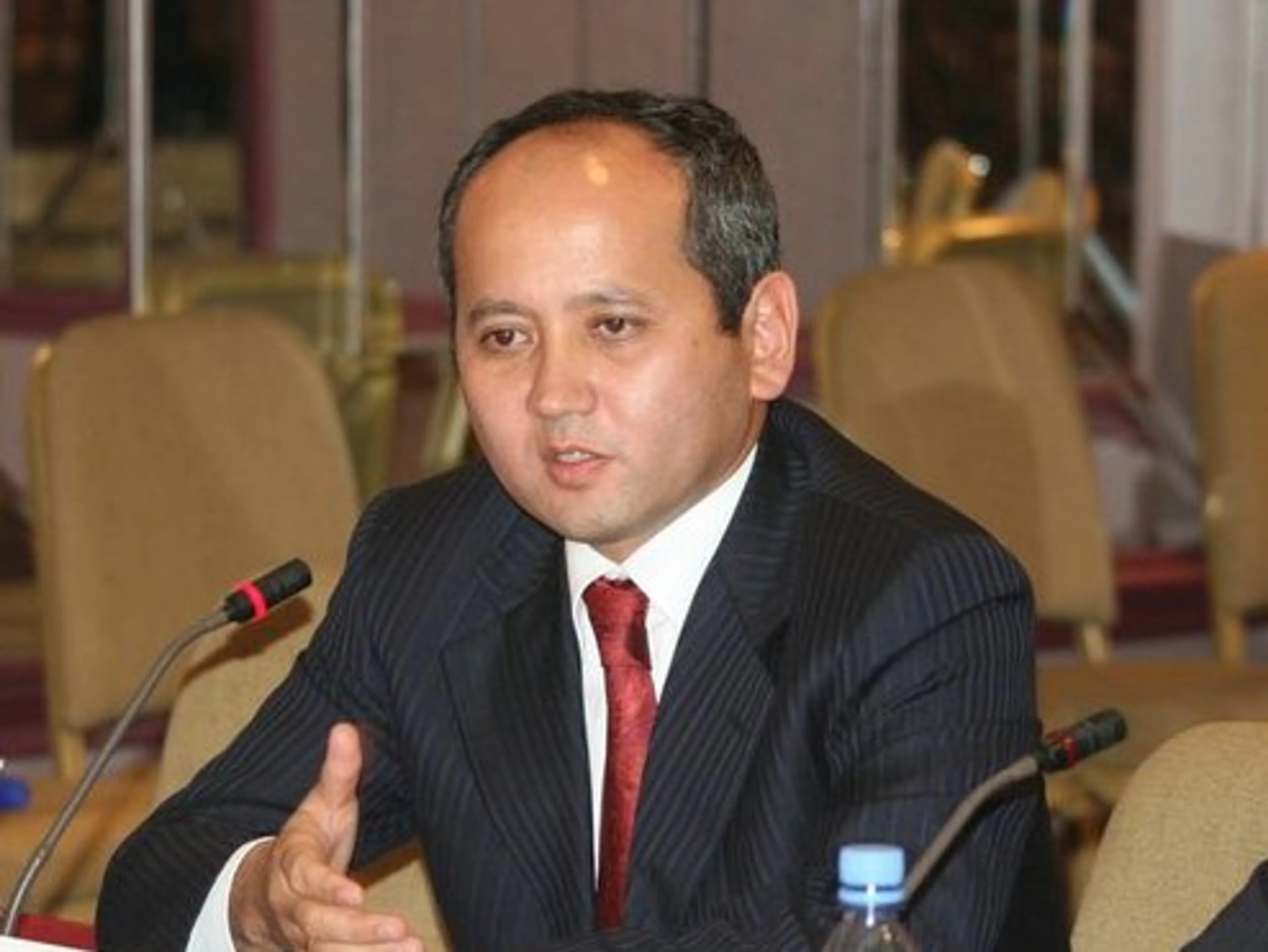 Капитал - Суд запретил сделки с компаниями Мухтара Аблязова