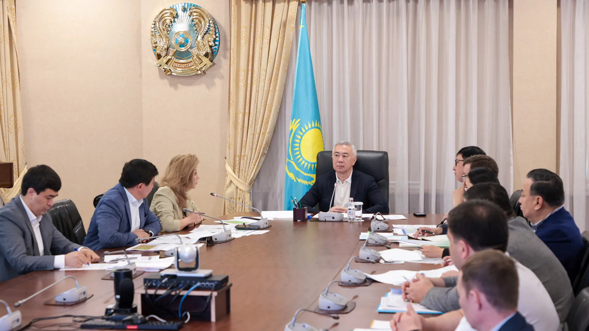 Капитал - Цены на социальные продукты питания снижаются четвертую неделю