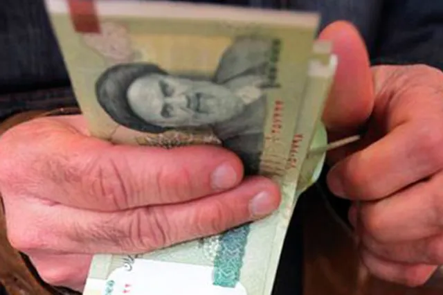 Годовая инфляция в Иране составила 40%