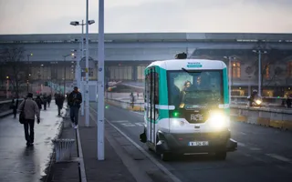 Капитал - В Париже появились беспилотные автобусы