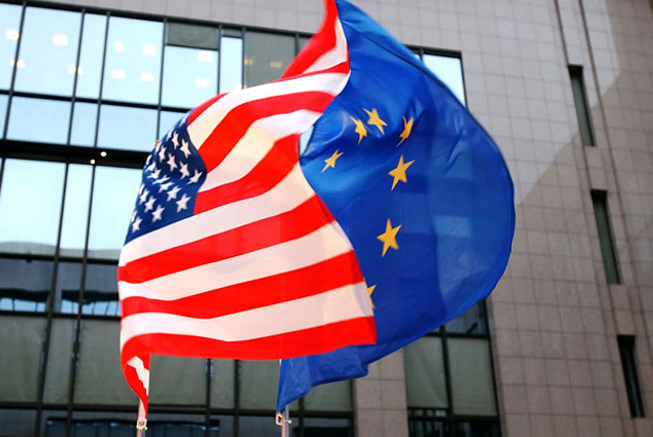 ЕС и США выделили по миллиарду для Украины - Image Kapital.kz