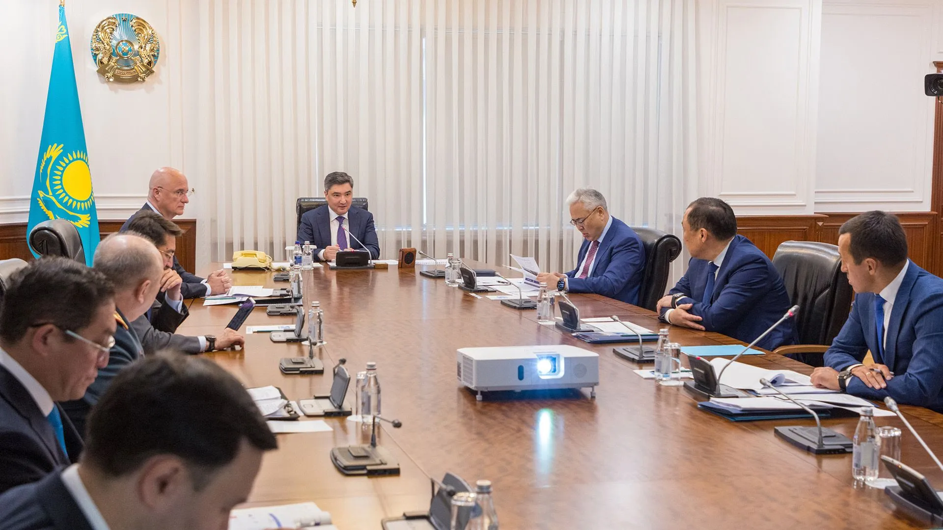 Капитал - Премьер раскритиковал организацию работы таможенной службы в Казахстане 