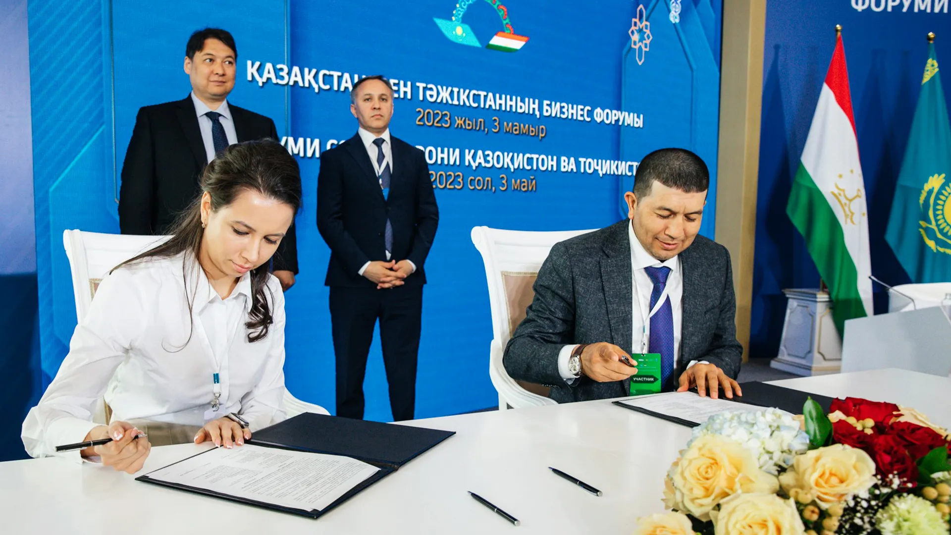 Бизнесмены Казахстана и Таджикистана заключили контракты на $1,8 млрд