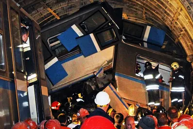 Эксперты выявили причину аварии в метро Москвы