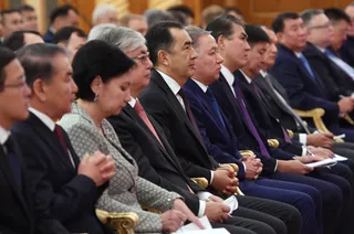 Капитал - Чиновники должны стать ближе к народу