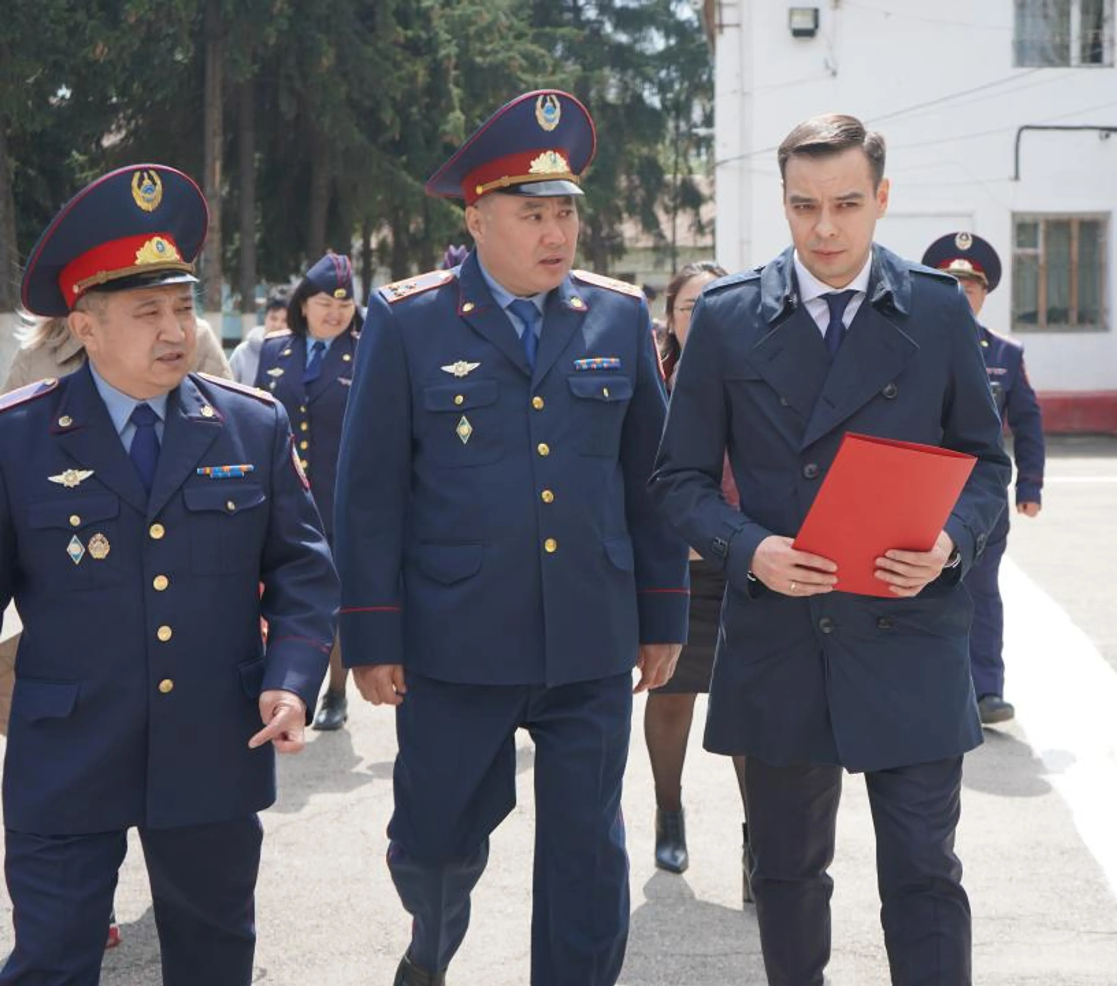 Капитал - Уполномоченный по правам человека и детский омбудсман посетили учреждение №11 ДУИС по г. Алматы