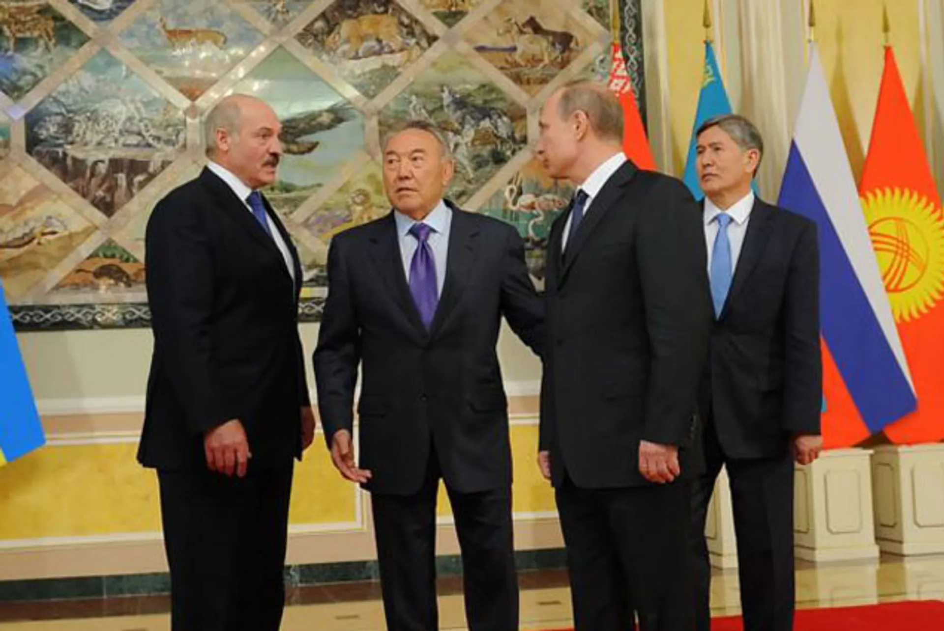 Капитал - Кыргызстан присоединится к ТС и ЕАЭС в 2015 году