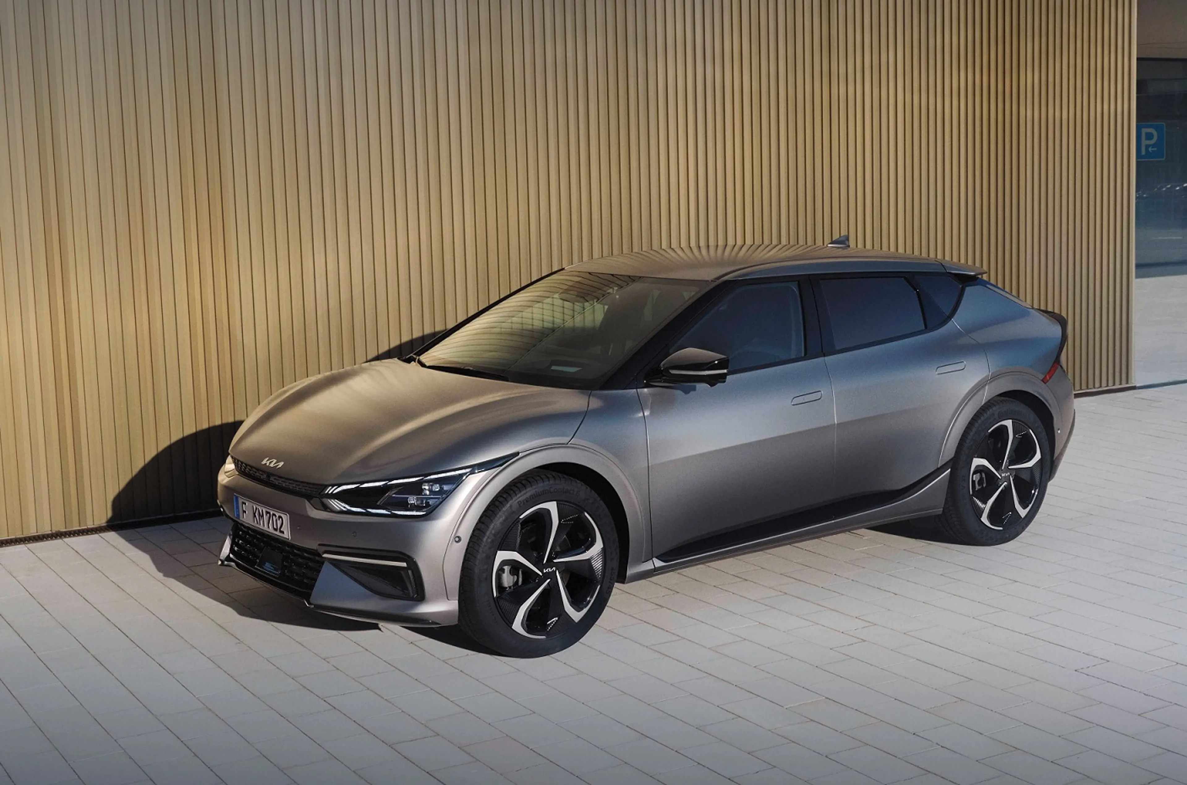 Капитал - Итоги Car of the Year, споры о ДВС и еще один завод Tesla в Китае