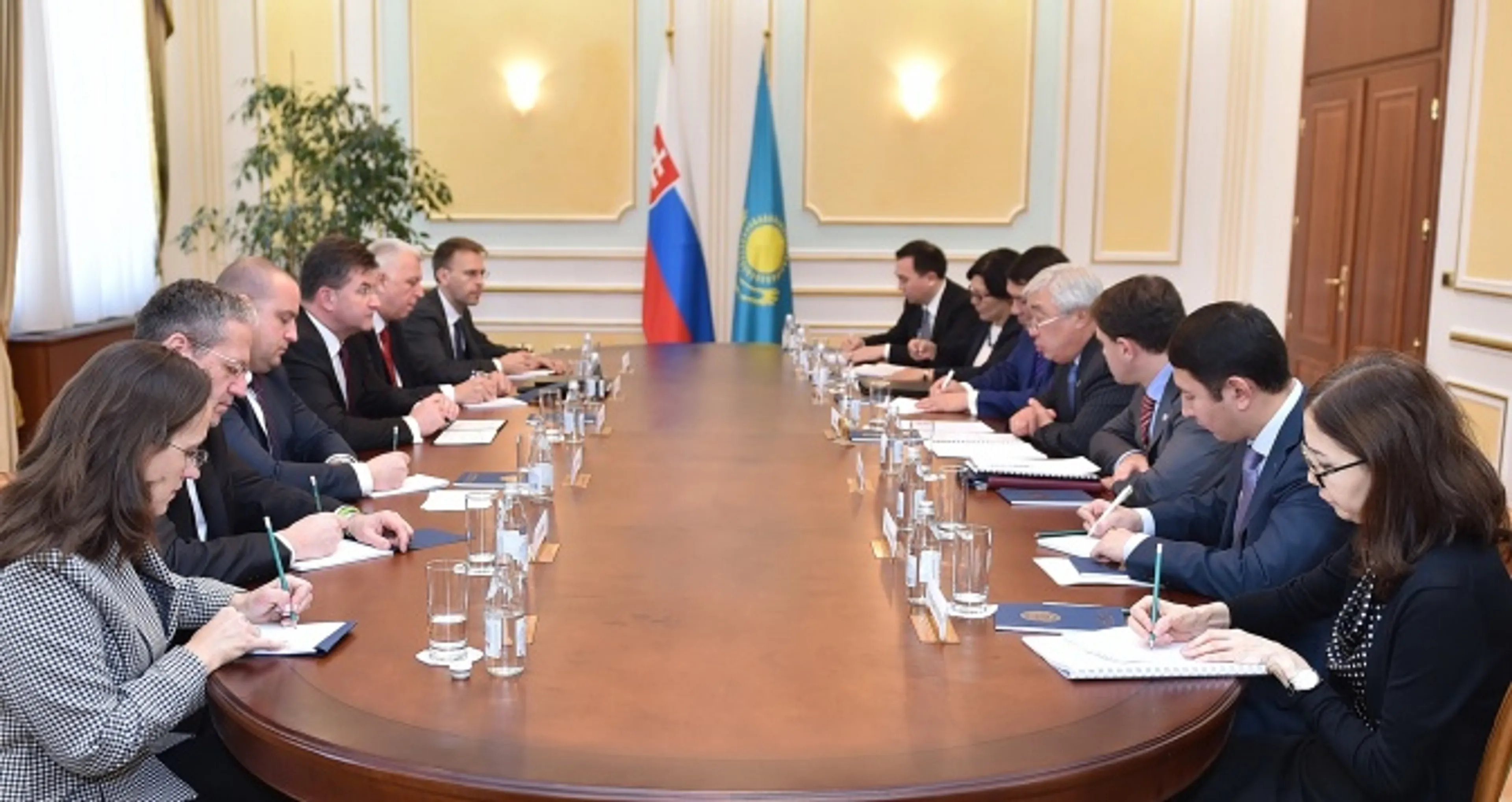 Капитал - Казахстан — трамплин для продвижения товаров в третьи страны