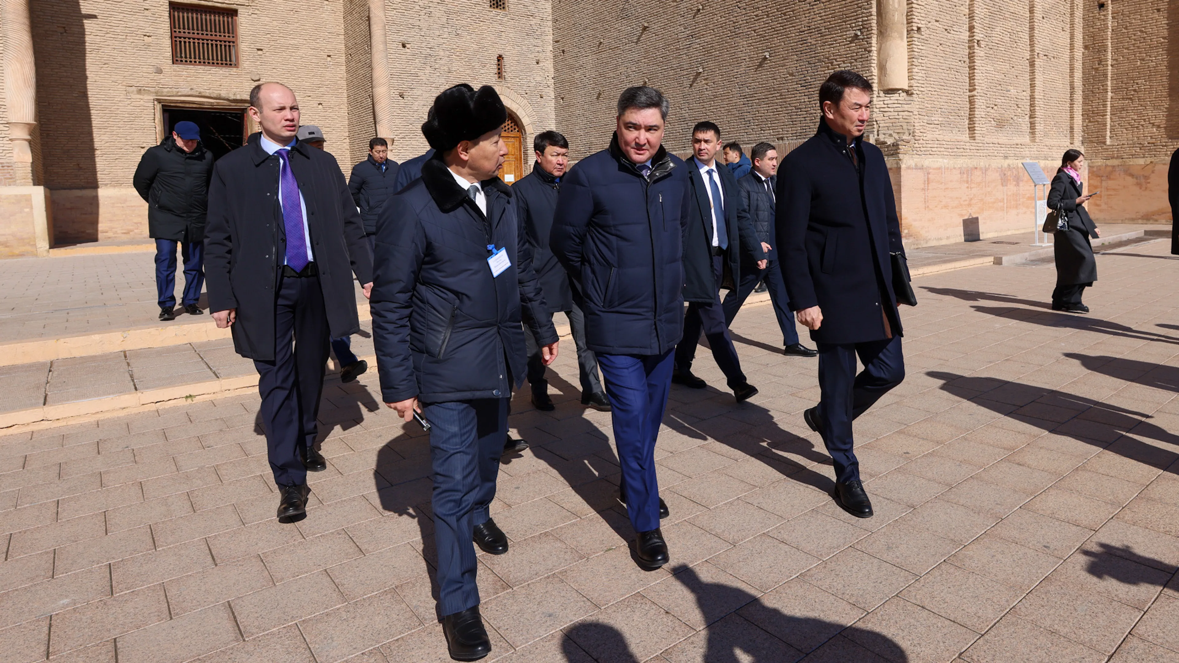 Капитал - Олжас Бектенов посетил мавзолей Ходжи Ахмеда Яссауи