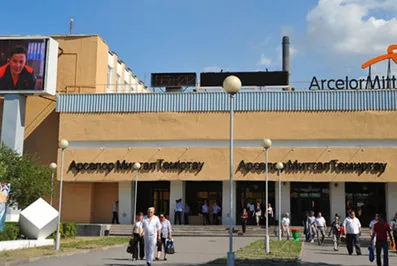 АрселорМиттал Темиртау не может сократить зарплату без согласования с профсоюзами