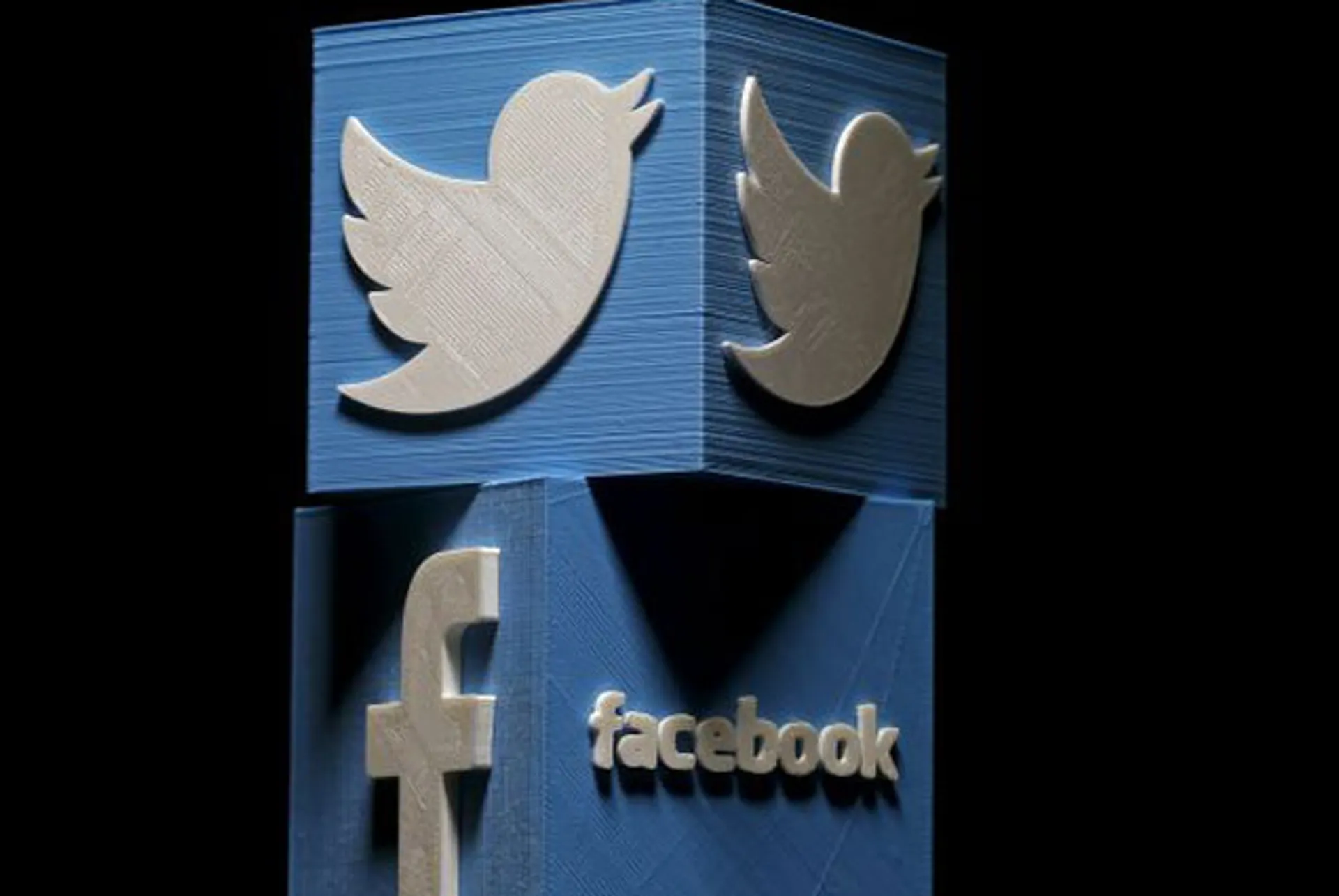 Капитал - Facebook и Twitter поддержали отказ Apple помочь ФБР