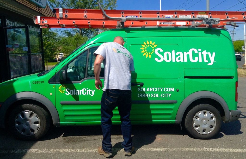 Инвесторы недовольны сделкой между Tesla и SolarCity- Kapital.kz