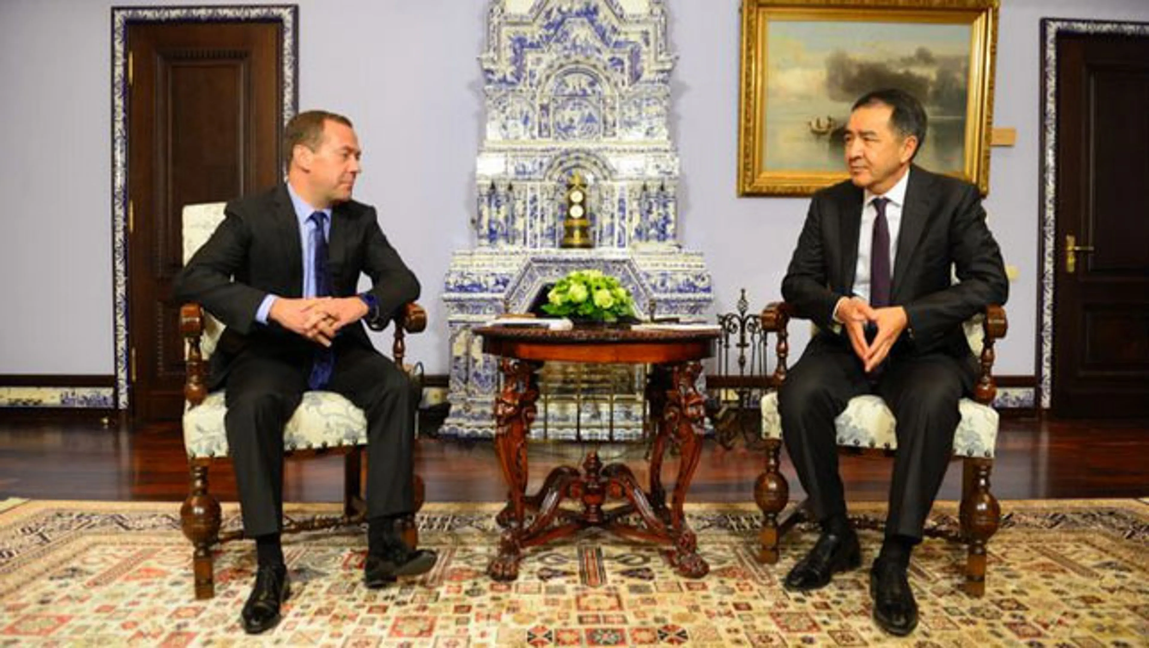 Капитал - Бакытжан Сагинтаев и Дмитрий Медведев обсудили вопросы сотрудничества