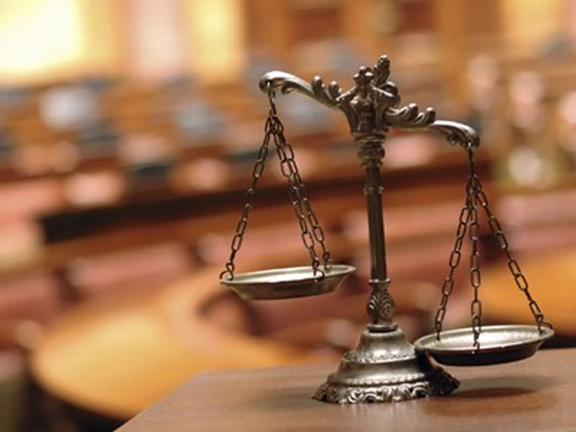 Капитал - Административная юстиция помогает привлечь иностранных инвесторов