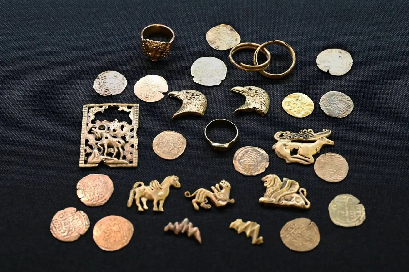 <i>Генеральная прокуратура РК&nbsp;</i>