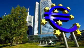 Капитал - ЕЦБ ожидает снижения ВВП еврозоны на 13% во II квартале