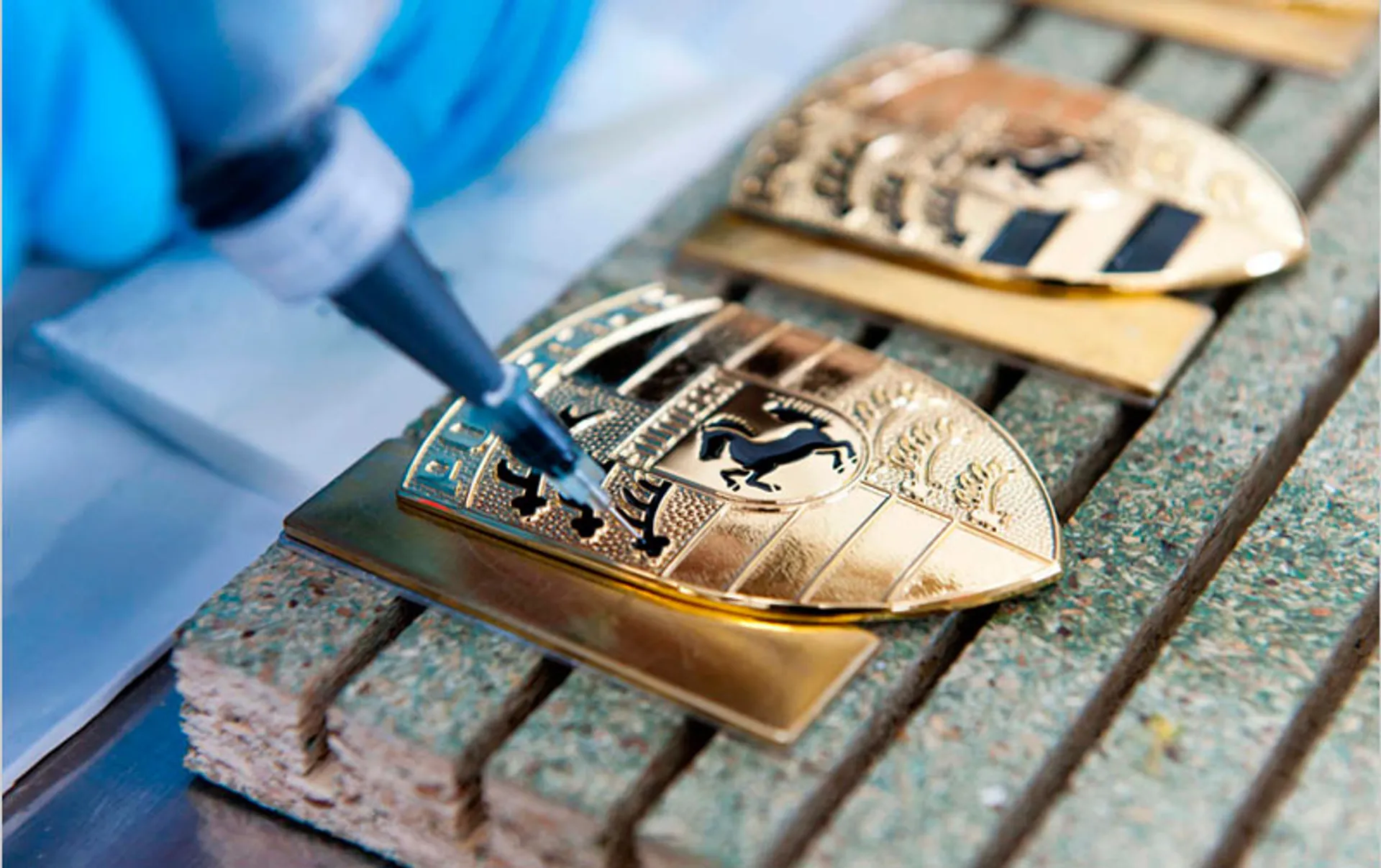 Капитал - Porsche приостановил продажи новых автомобилей в ЕС