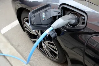 Капитал - Ведущие автопроизводители мира удвоили инвестиции в электромобили