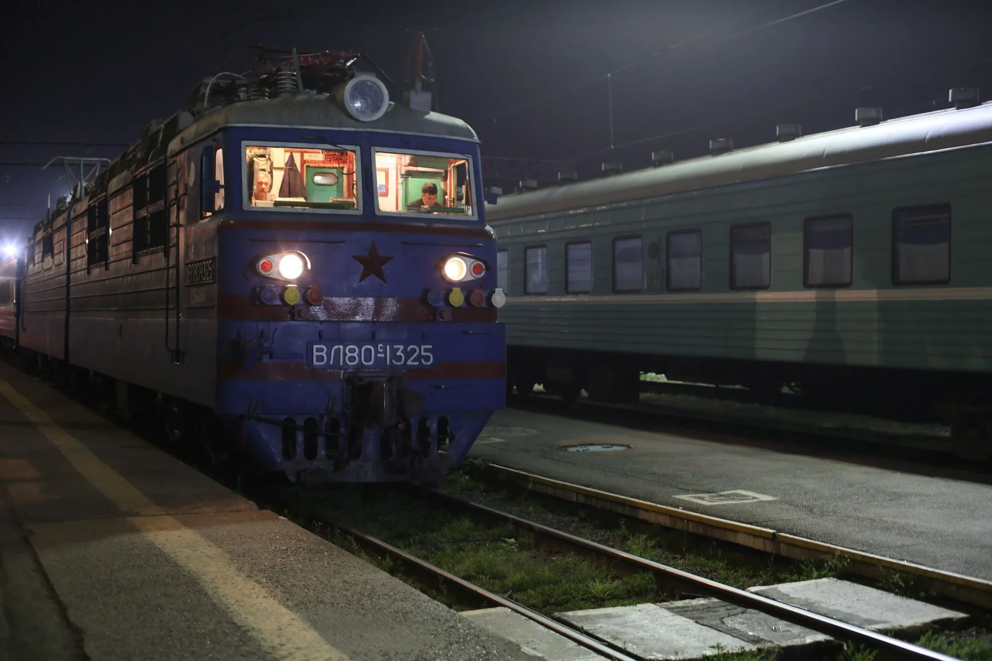 Модернизацию 100 железнодорожных вокзалов обещают завершить до конца года 