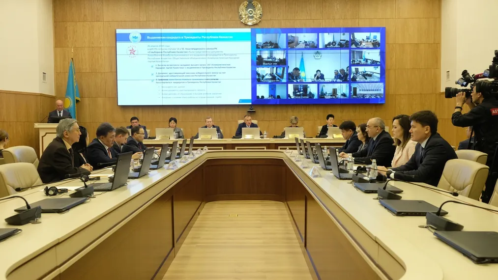 Капитал - Выданы подписные листы еще двум кандидатам в Президенты