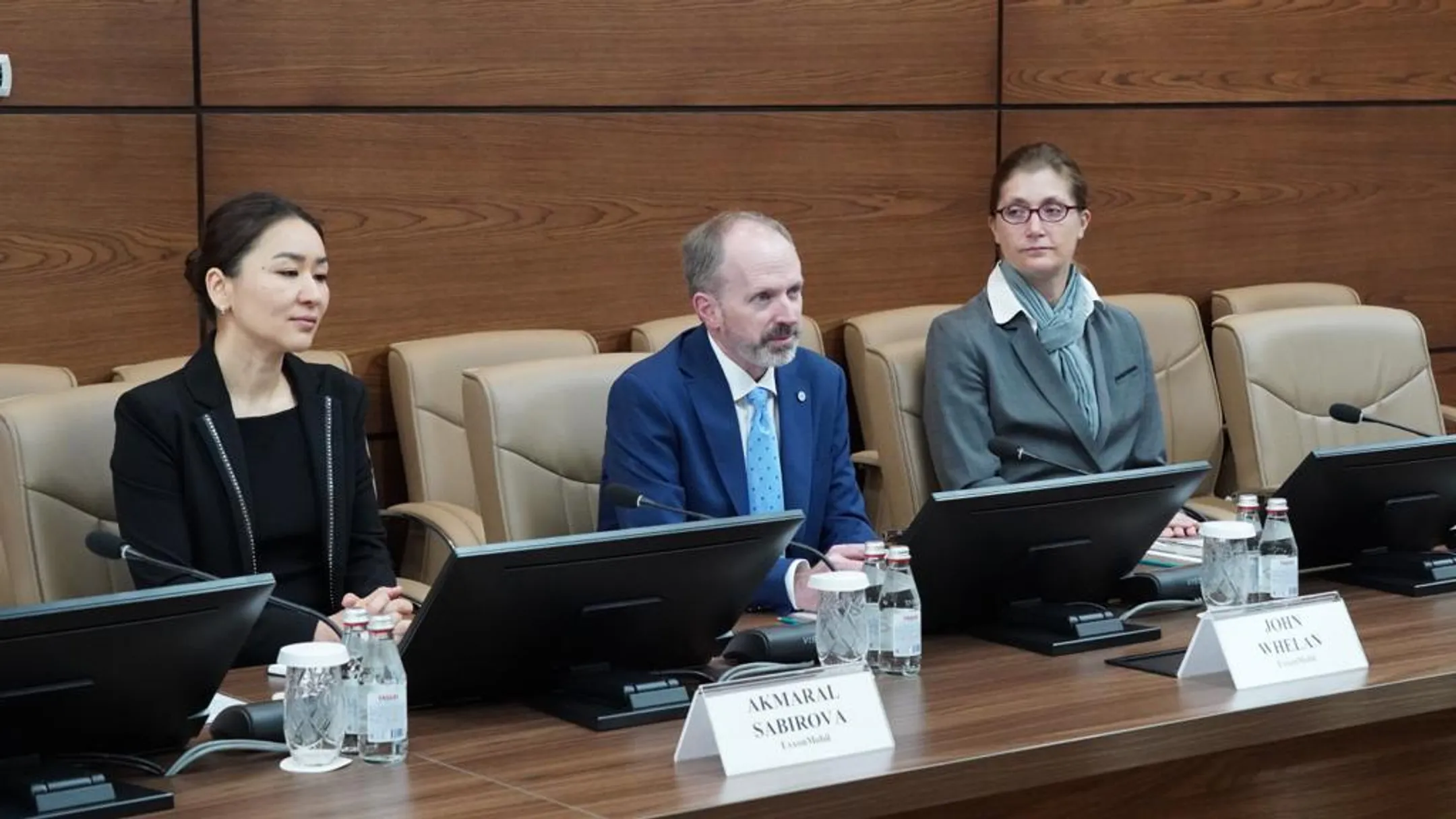 КазМунайГаз и ЭксонМобил обсудили реализацию совместных проектов - Image Kapital.kz