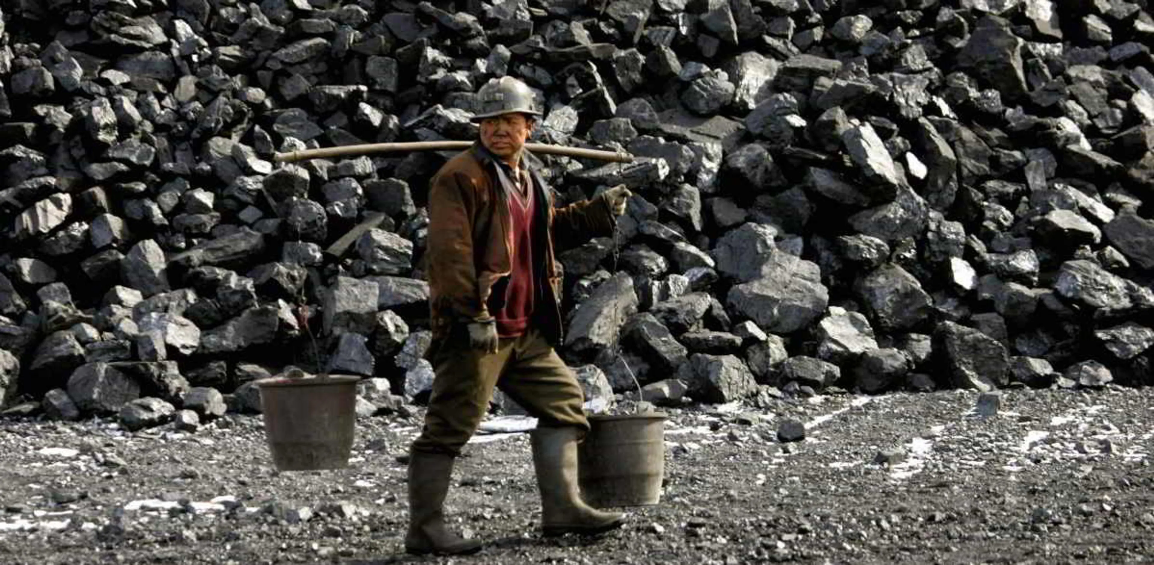 Капитал - Китай сократит 500 тысяч рабочих мест в промышленности