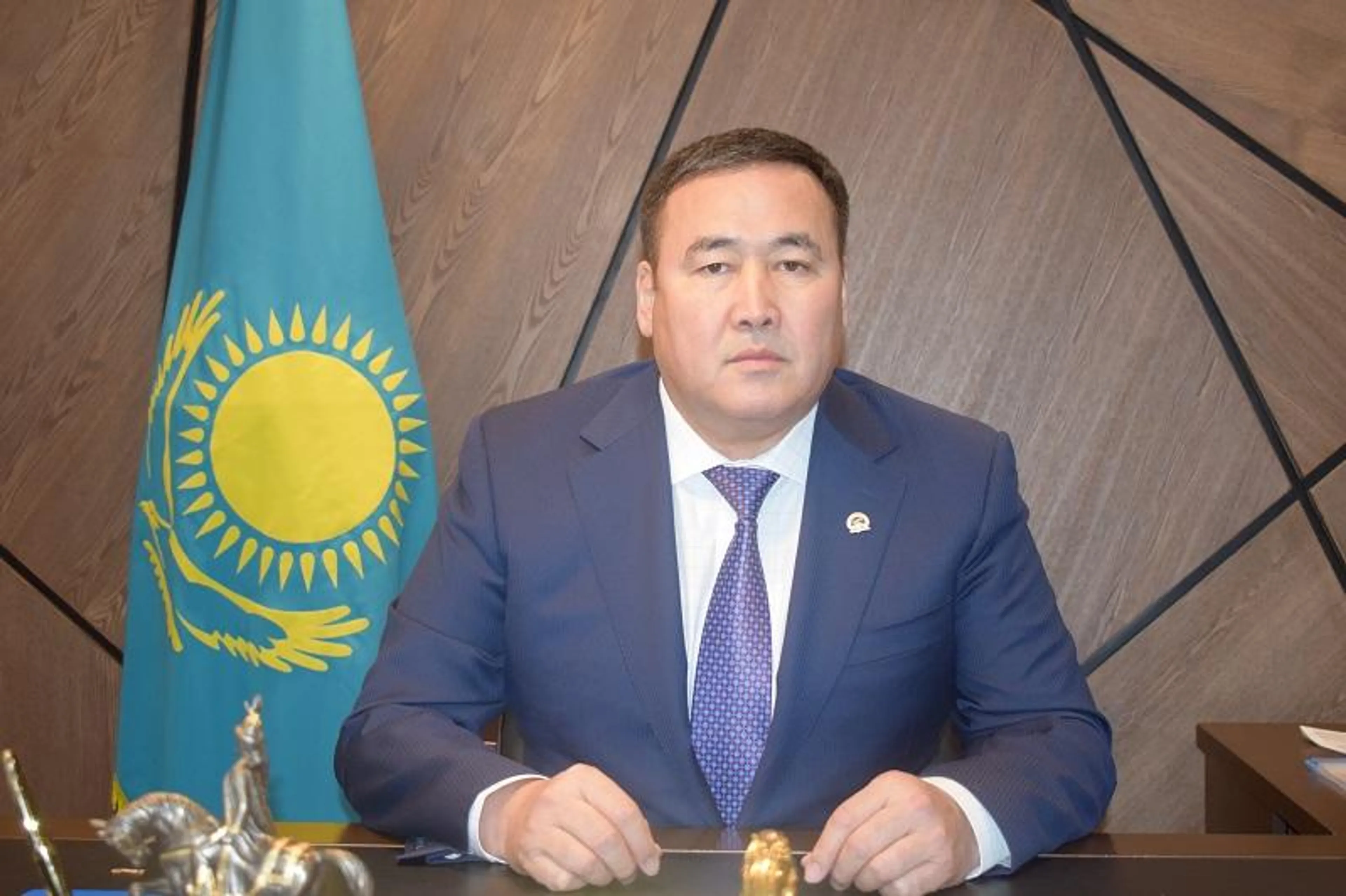 Капитал - Освобожден от должности аким Атырау