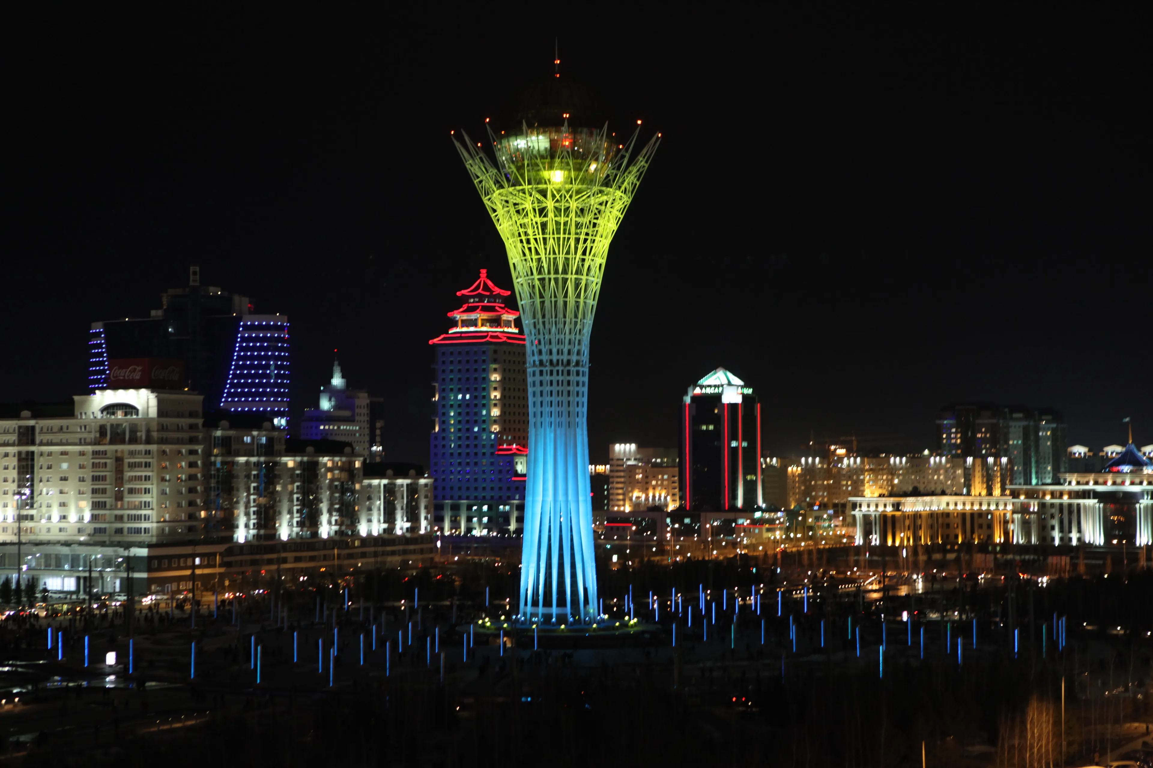 Капитал - В Астане представлено уникальное световое шоу