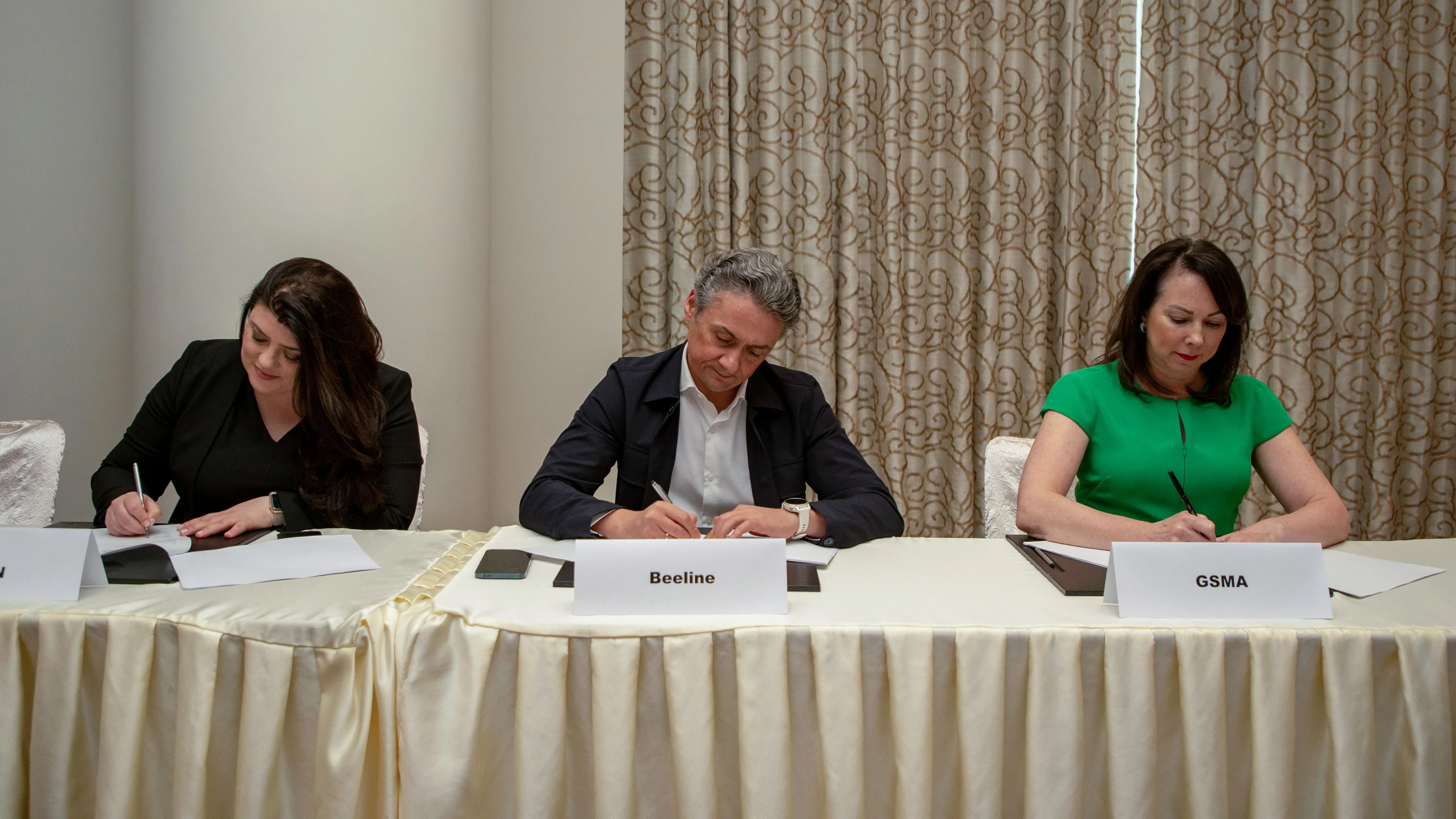 Капитал - Beeline Казахстан и QazCode будут сотрудничать с GSMA и Суперкомпьютерным центром Барселоны