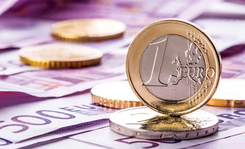 Капитал - Объемы продаж евро увеличились на 39% за год