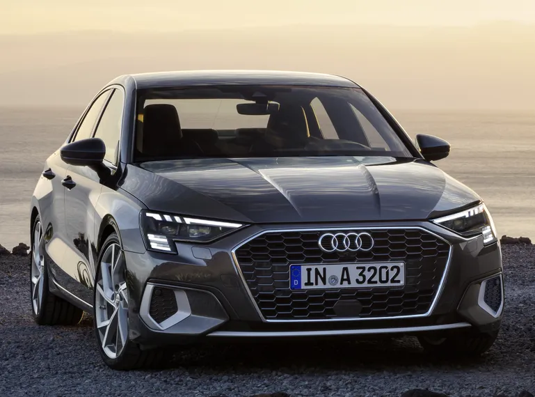 Капитал - Новинки от Audi и Land Rover, Mercedes без водорода и прощание с Lexus GS