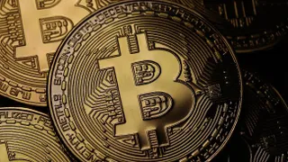 Капитал - Биткоин впервые с 2015 года стартовал с падения