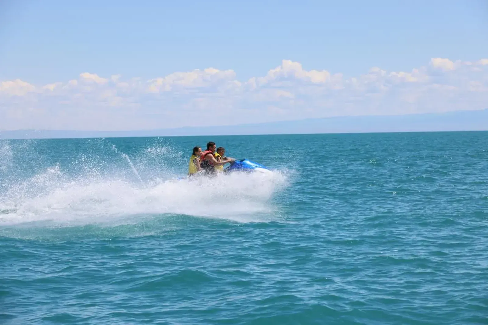 На каких курортах Казахстана премьер и его заместители отдыхают во время отпуска 