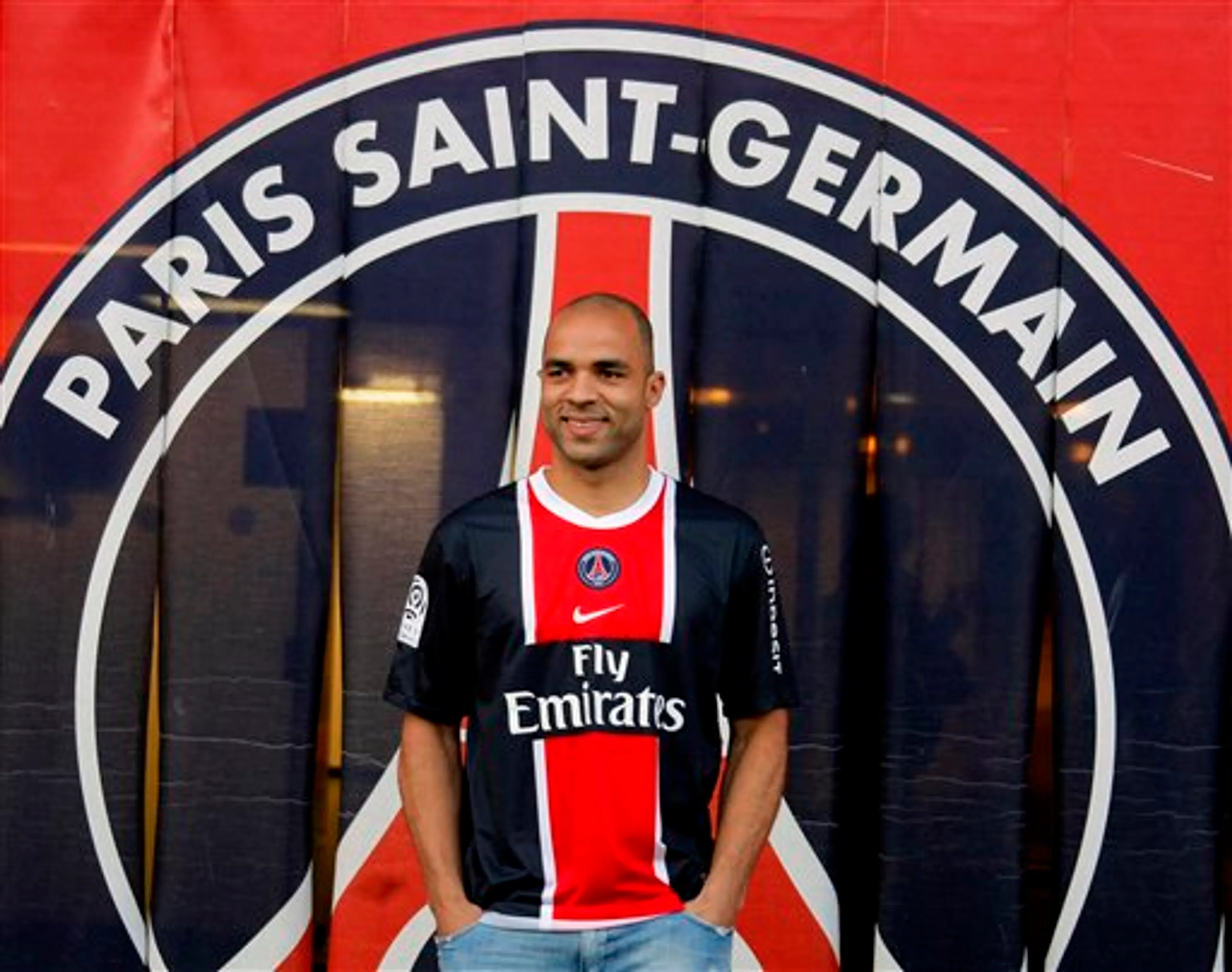 Капитал - «Манчестер Юнайтед» заинтересовался защитником «ПСЖ» Алексом