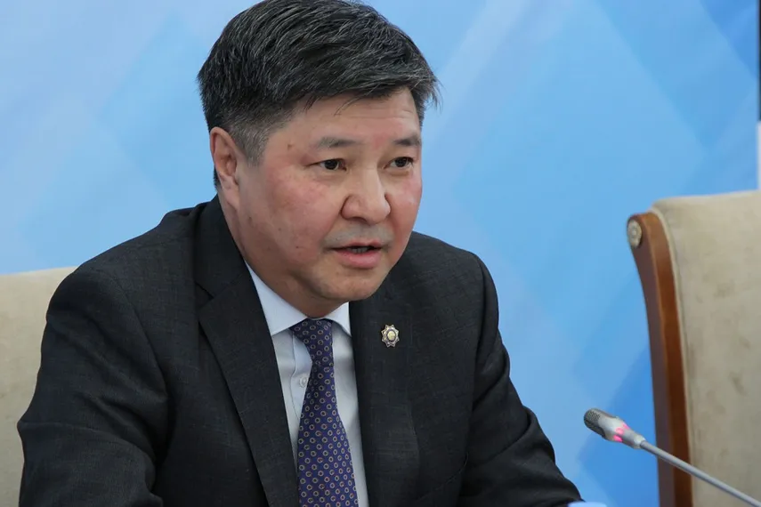 Капитал - Жакип Асанов: Ломбарды превратились в структуры по скупке краденого