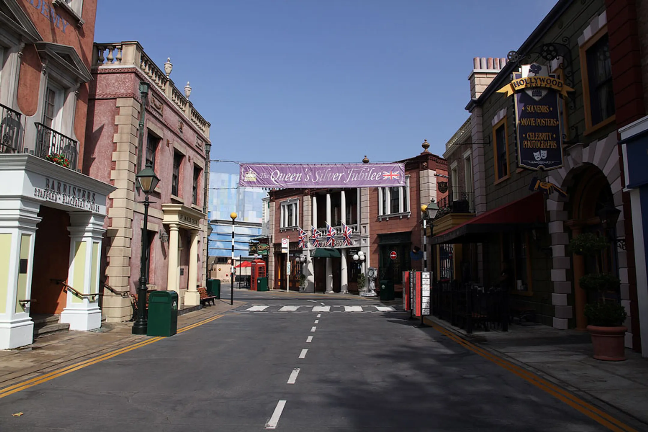Декорации на Universal Studio