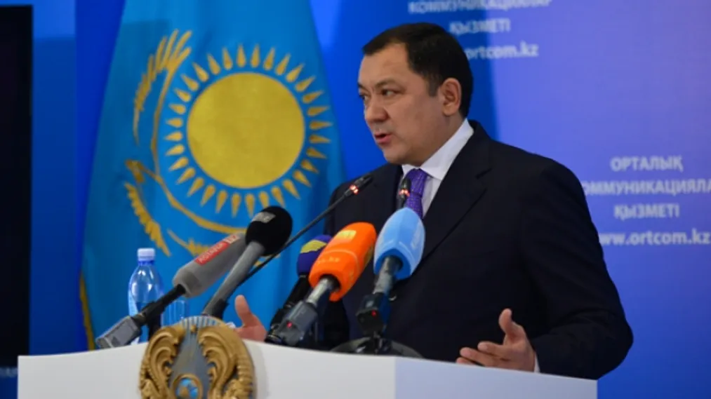 Капитал - Нурлан Ногаев: В Атырауской области достаточно домов для 7−20−25