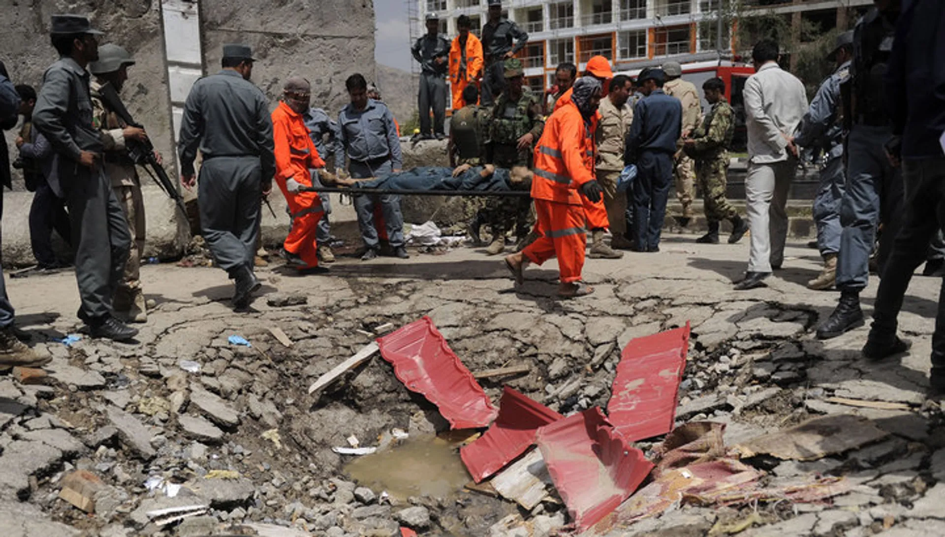 Капитал - Теракт в аэропорту Кабула: число жертв увеличилось до 14