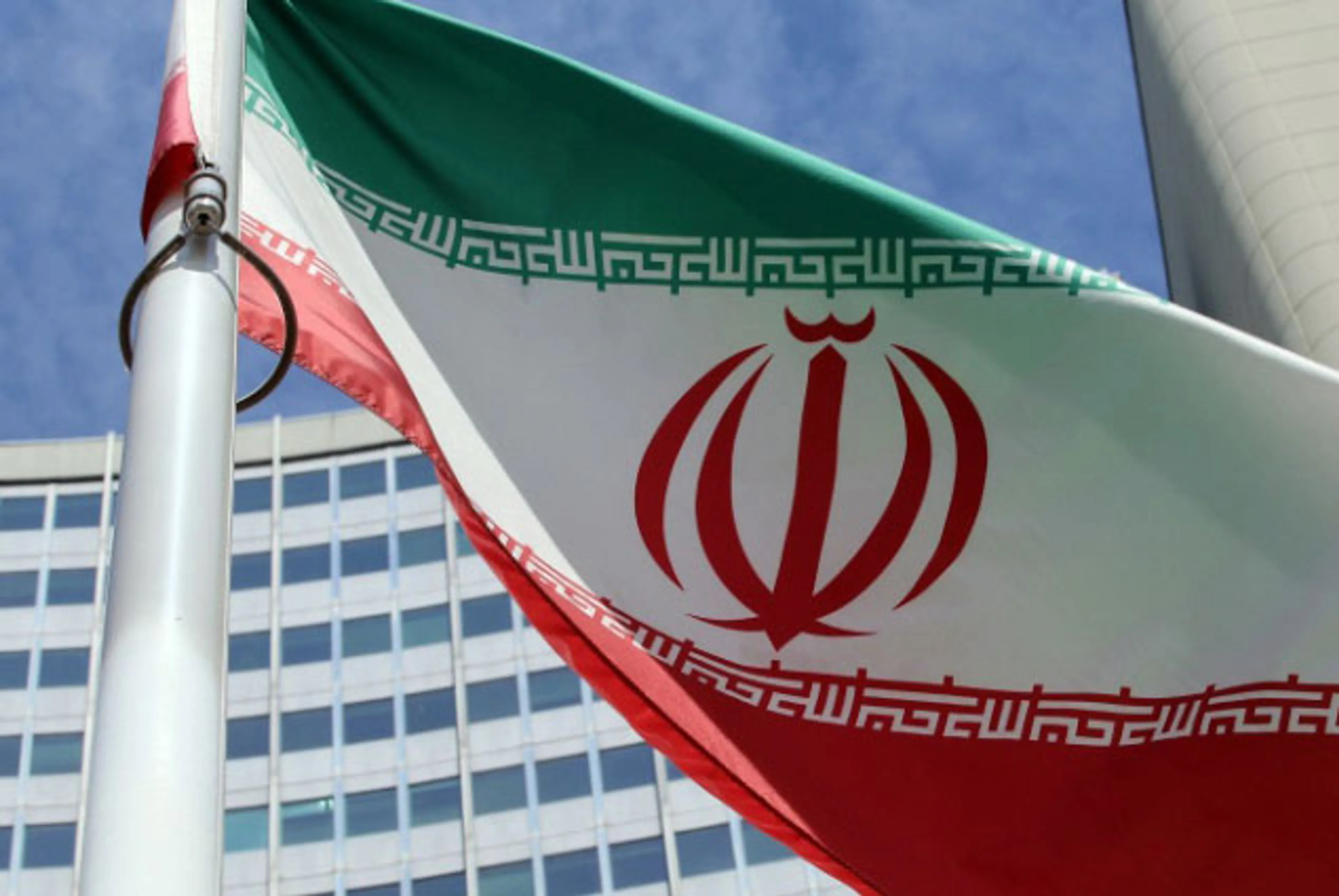 Капитал - Европа восстанавливает экономические связи с Ираном