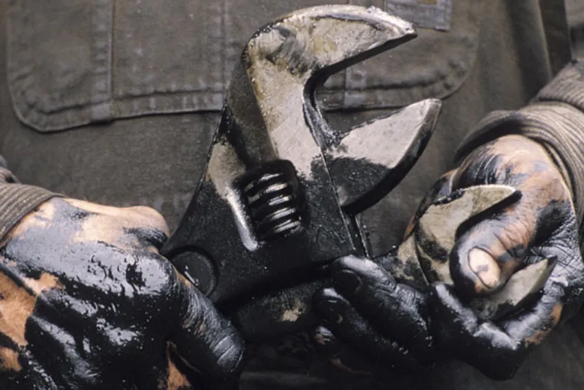 Капитал - Total сократила инвестиции в разведку на $1 млрд