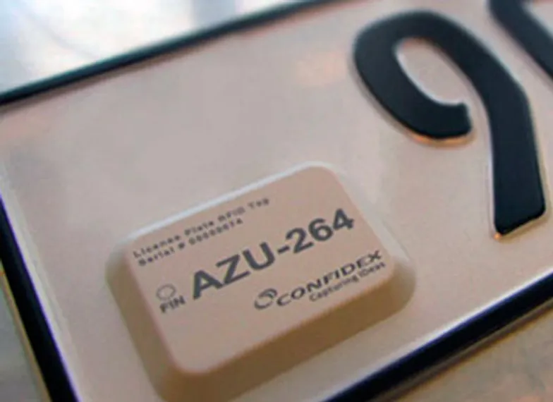 Капитал - Оснастить номера автомобилей микрочипами планируется в РФ