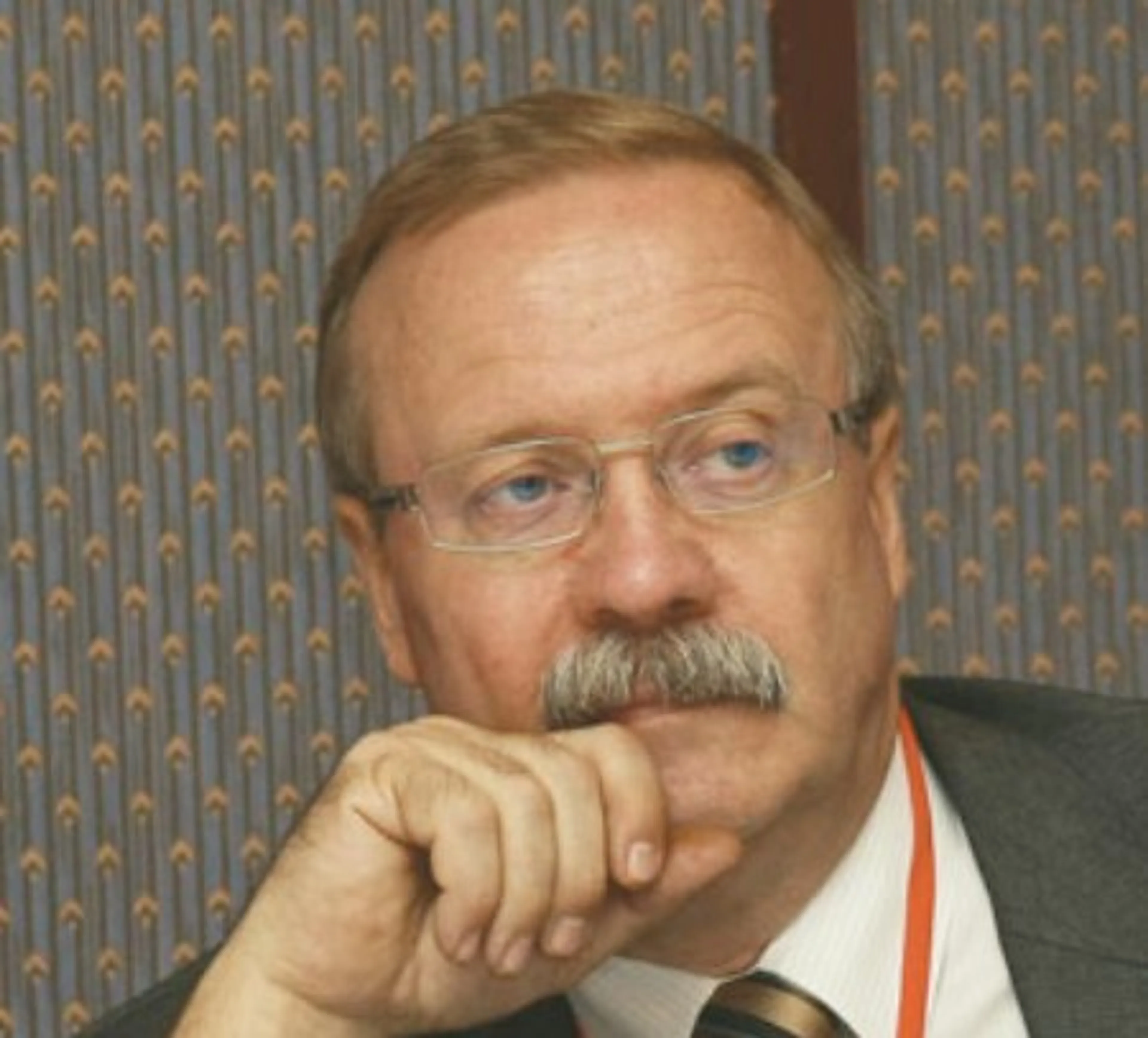 Капитал - Назначен член Конституционного совета РК