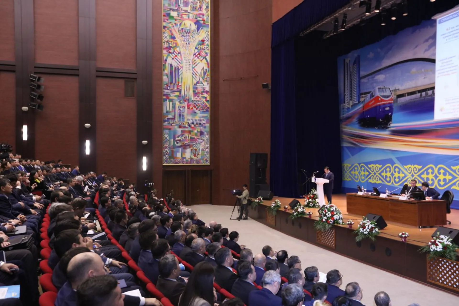 Капитал - За 10 лет в инфраструктуру Казахстана вложено $30 млрд